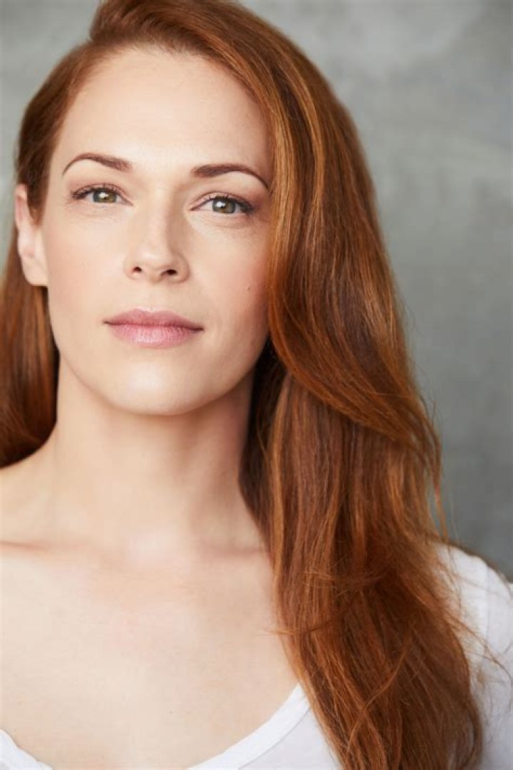 Amanda Righetti Net Worth