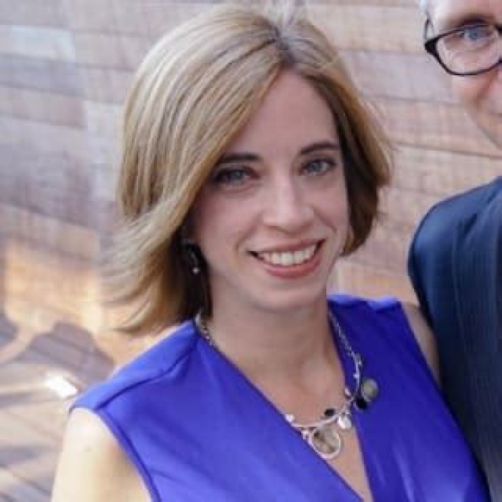 Amy (Mcdonald) Case, MD, Internal Medicine, Buffalo, NY, Roswell Park Comprehensive Cancer Center