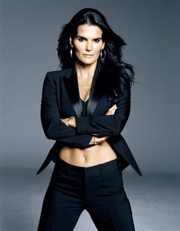Angie Harmon Angie Harmon
