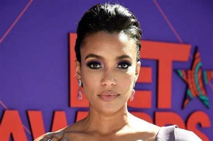 Annie Ilonzeh Bra Size, Age, Weight, Height, Measurements