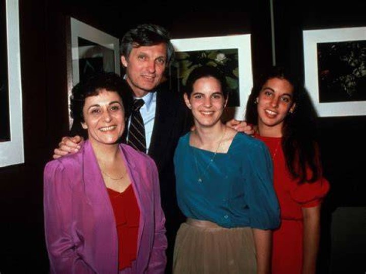 Arlene Alda