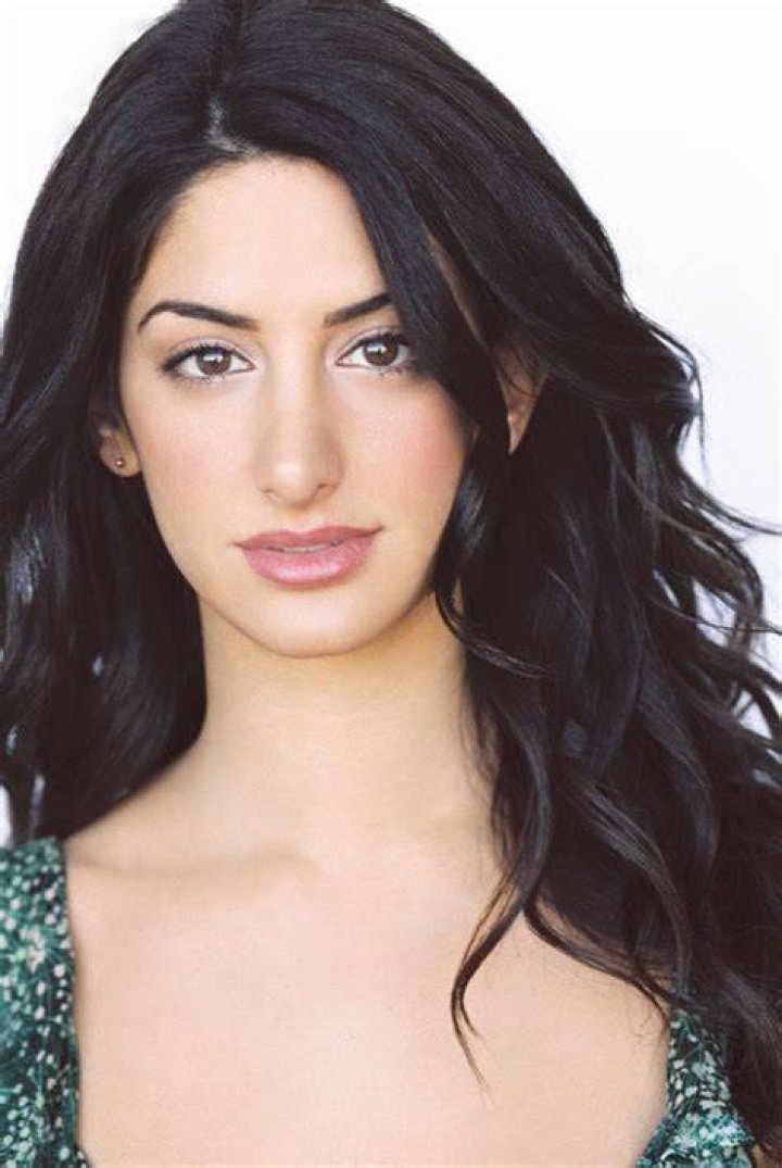 Ayden Mayeri Net Worth