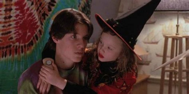 Dani Dennison Hocus Pocus