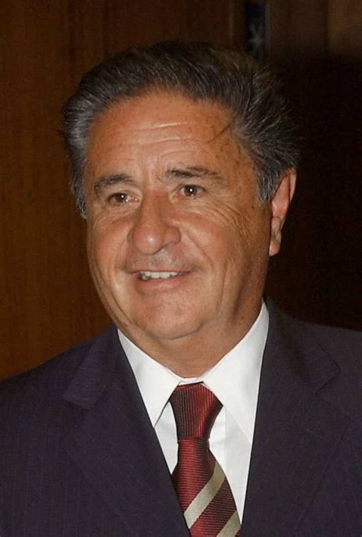 Eduardo Duhalde Biography