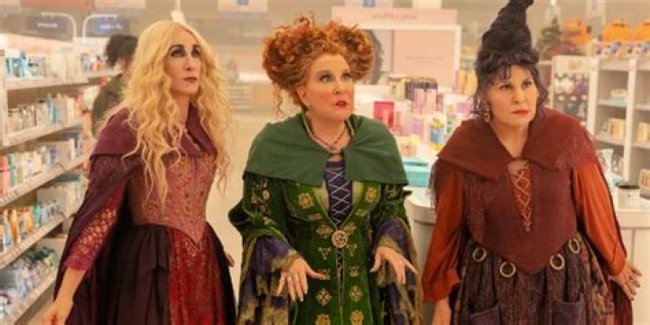 Hocus Pocus 2 Sanderson Sisters Kathy Najimy Bette Midler Sara Jessica Parker Disney