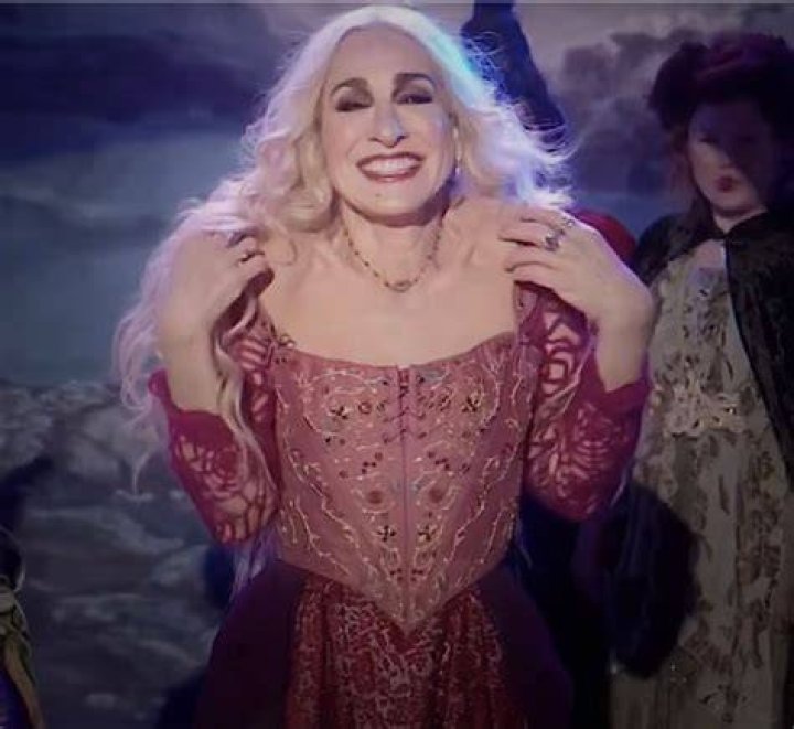Hocus Pocus Sarah Sanderson