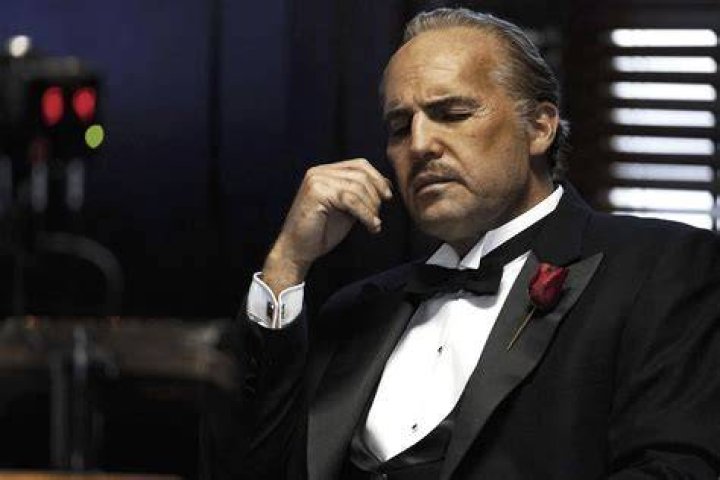 Is Billy Zane rich?