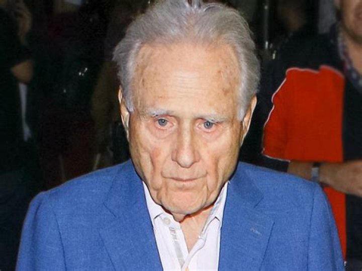 Larry Merchant