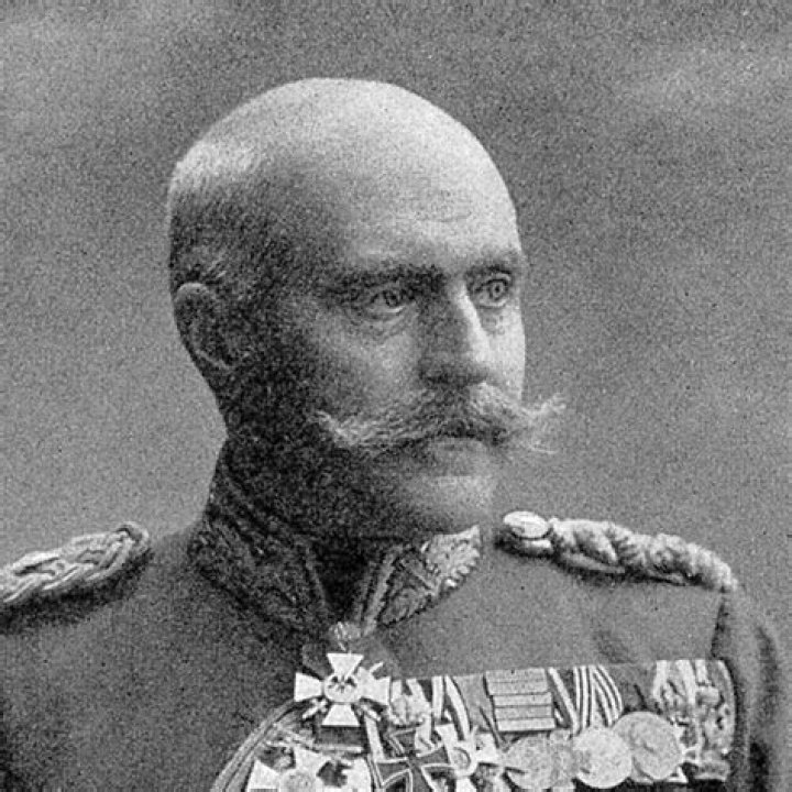 Lothar von Trotha Lothar von Trotha