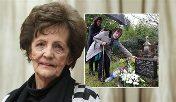 Philomena Lee