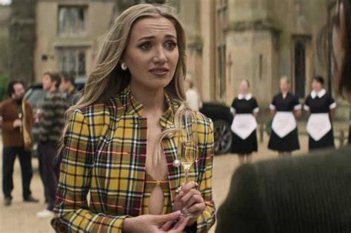 Tilly Keeper as Lady Phoebe in You